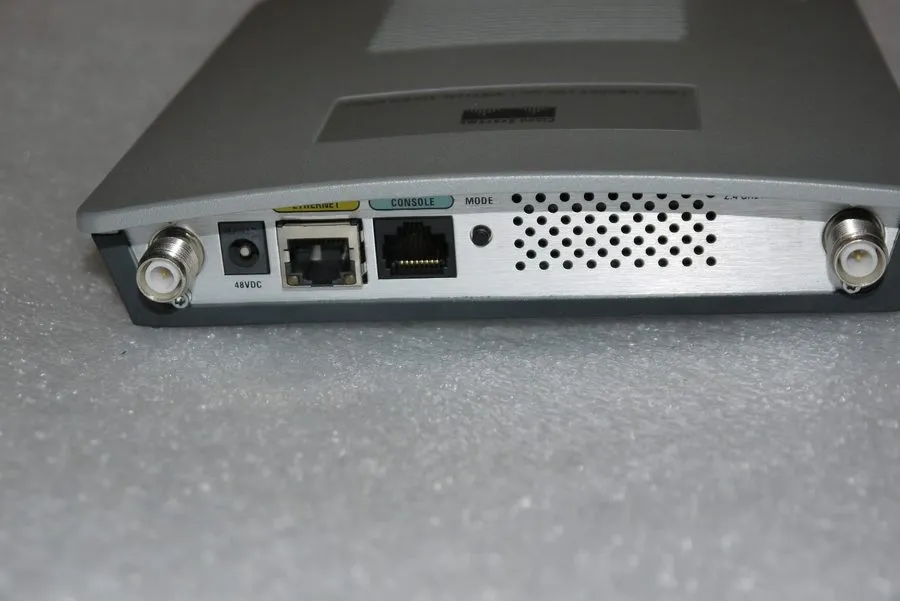 Точка доступа Wi-Fi Cisco Aironet 1200 Series Wireless Access Point AIR-AP1232AG