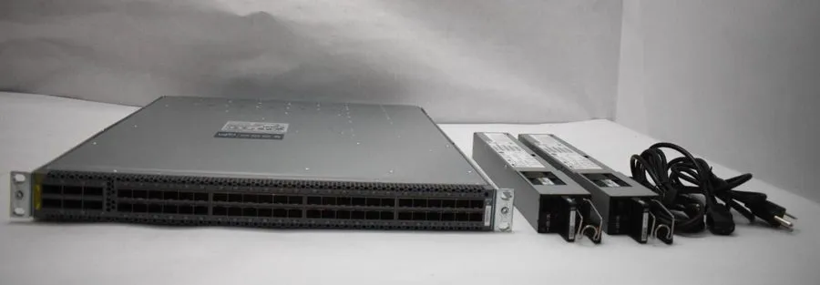 Трансивер Juniper QFX5100-48S-3AFO 48-Port SFP/SFP+10GbE 6x40GBE QSFP+ Dual AC