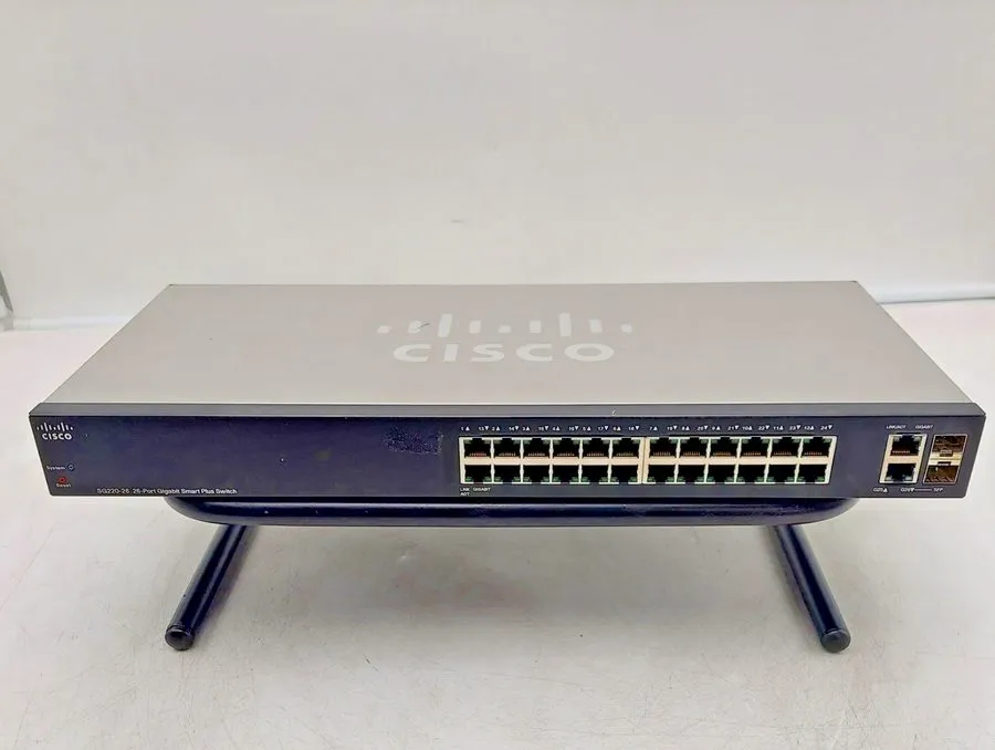Коммутатор Cisco SG220-26 26-Port Gigabit Smart Plus Switch w/ Power Cord