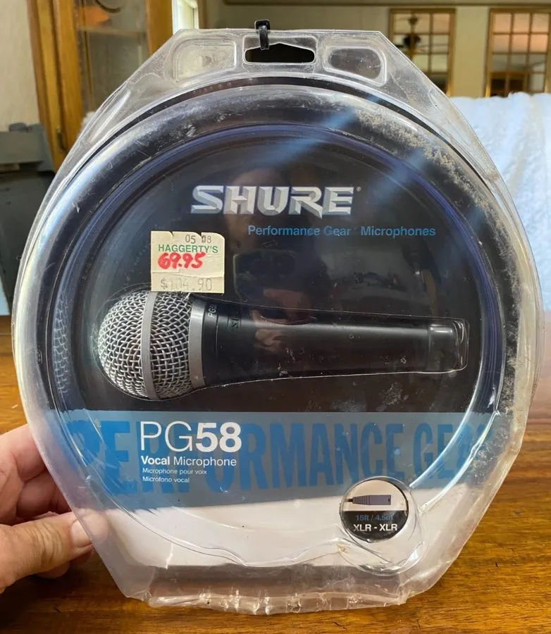 Микрофон Shure PG58 Vocal Microphone Performance Gear PG58-XLR
