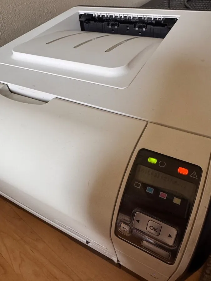 Лазерный принтер HP LaserJet Pro CP1525nw Color Wireless Network Laser Printer C