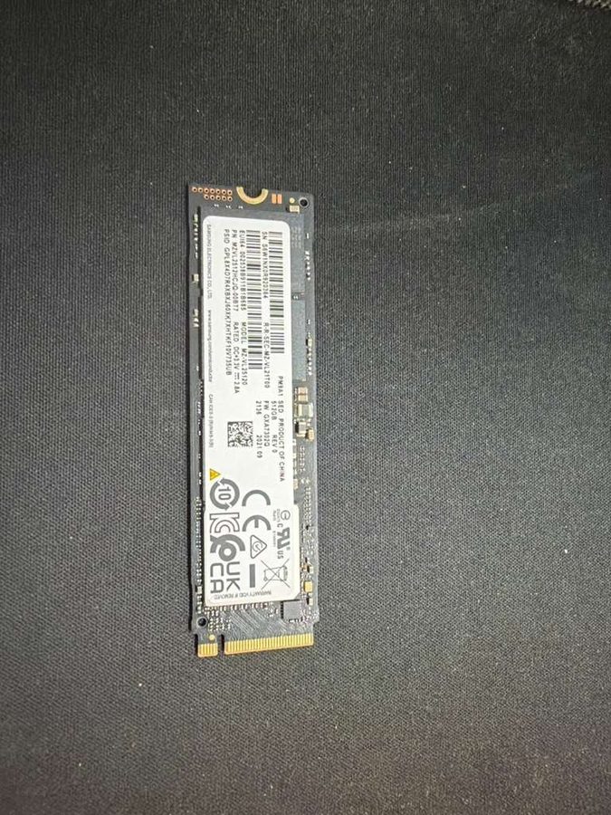 SSD-накопитель Samsung PM9A1 512GB NVMe Gen4x4 M.2 Internal SSD Black MZVL2512HC