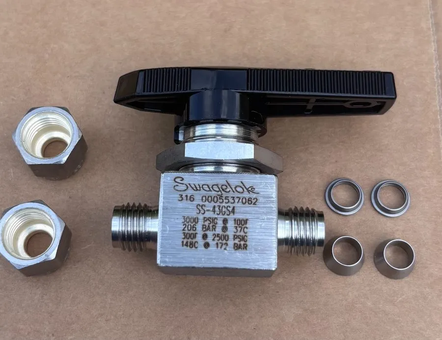 Клапан Swagelok 40G Series Ball Valve 1/4 in. (SS-43GS4)