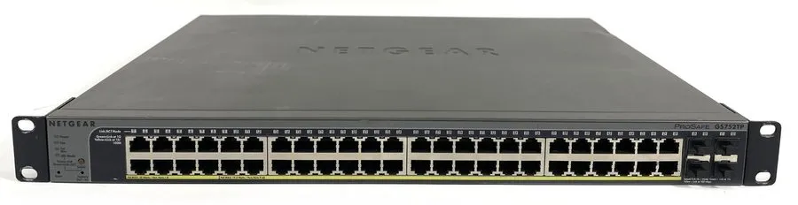 Коммутатор NETGEAR GS752TP 48-Port Gigabit PoE+ Smart Pro Switch with 4 SFP Port