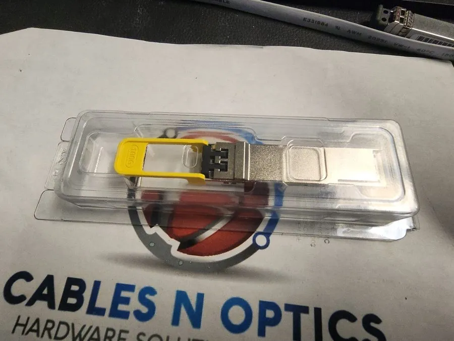 Трансивер Arista QSFP-100G-DR XVR-10222-20 QSFP28 Transceiver Two Years