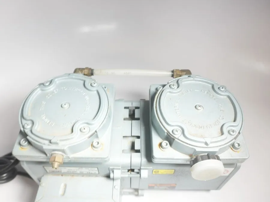 Насос Gast DAA Series Oil-Less Diaphragm Vacuum Pump DAA-V163-EB P-013 — фото лота 1