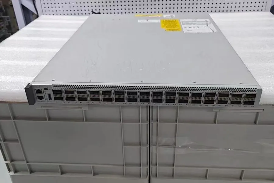 Коммутатор Cisco C9500-32C-A