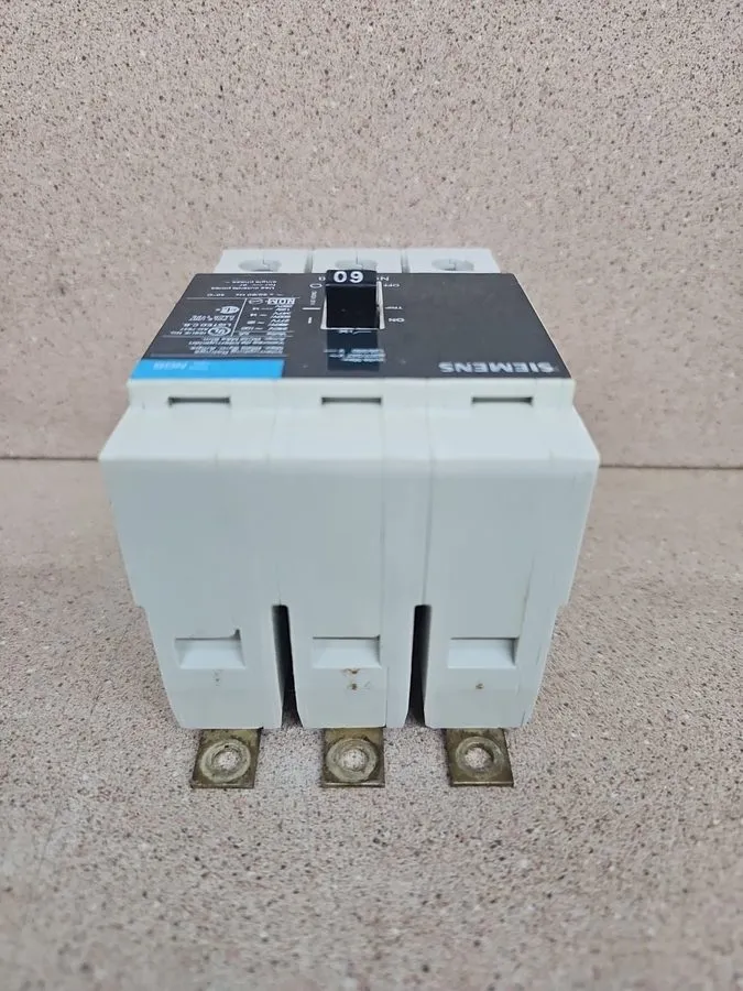 Автоматический выключатель Siemens NGB3B060 Molded Case Circuit Breaker 3 Pole 6 — фото лота 2