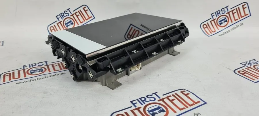 Дисплей Audi E-Tron Display Control Unit Soft Touch Screen 8.6-Inch 4KE919603L — фото лота 2