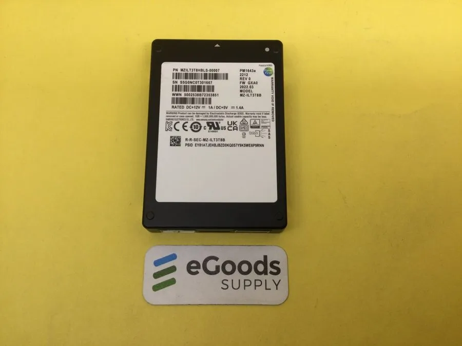 SSD-накопитель 3.84TB SSD Samsung PM1643a 2.5" SAS MZ1LT3T8HBLS-00007 MZ-ILT3T8B