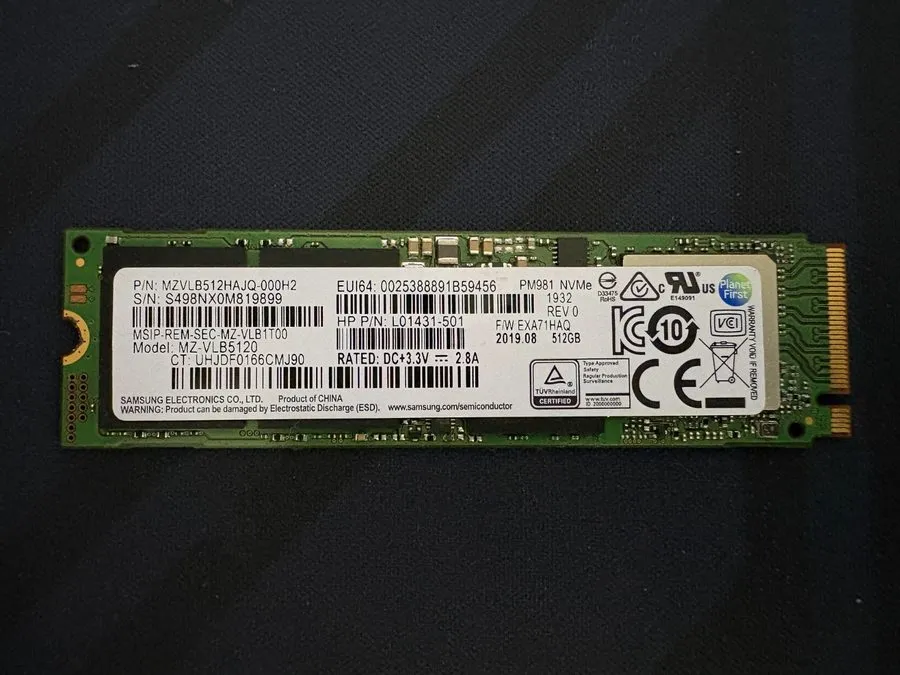 SSD-накопитель SAMSUNG PM981 512GB M.2 NVMe PCIe SSD MZ-VLB5120 Lenovo SSS0L2510