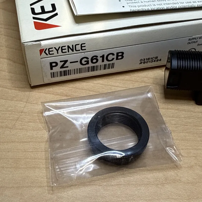 Фотоэлектрический датчик KEYENCE PZ-G61CB Photoelectric Sensor — фото лота 2