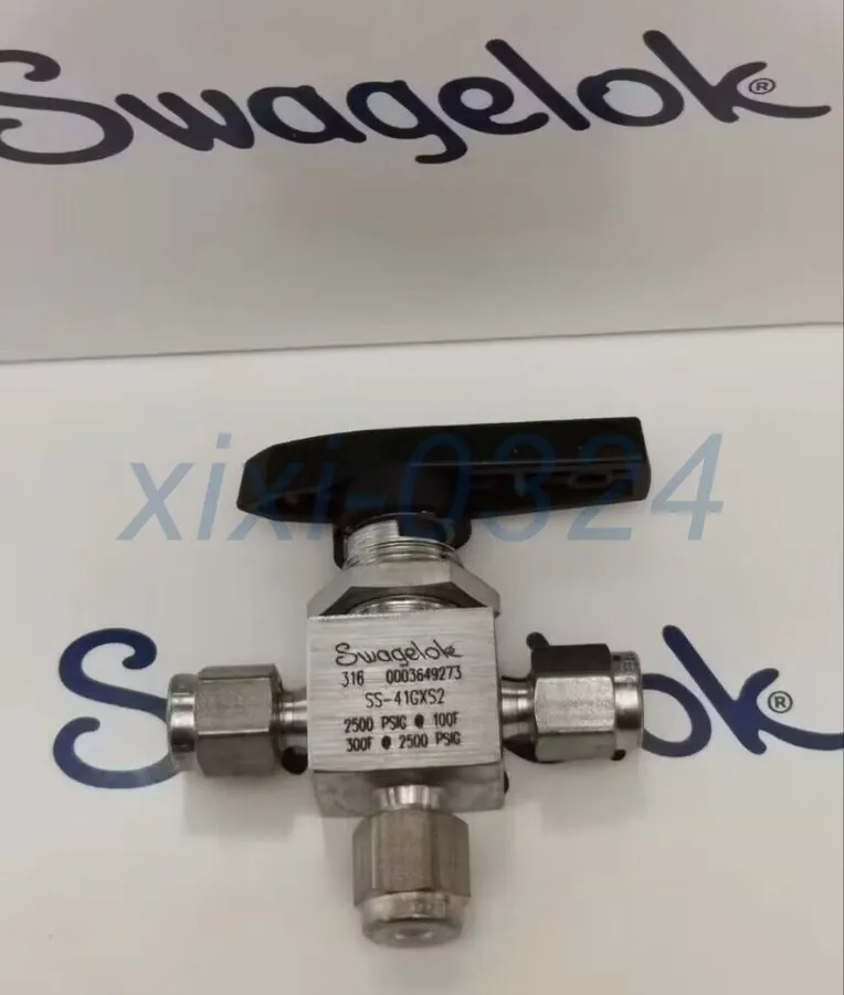 Клапан Swagelok SS-41GXS2 Three way ball valve 1/8 shipping