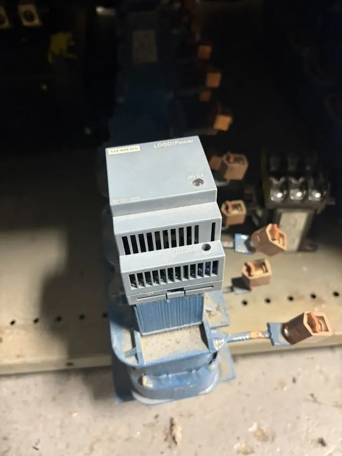 Блок питания SIEMENS LOGO!POWER 6EP1331-1SH03 DIN-RAIL MOUNT POWER SUPPLY — фото лота 2