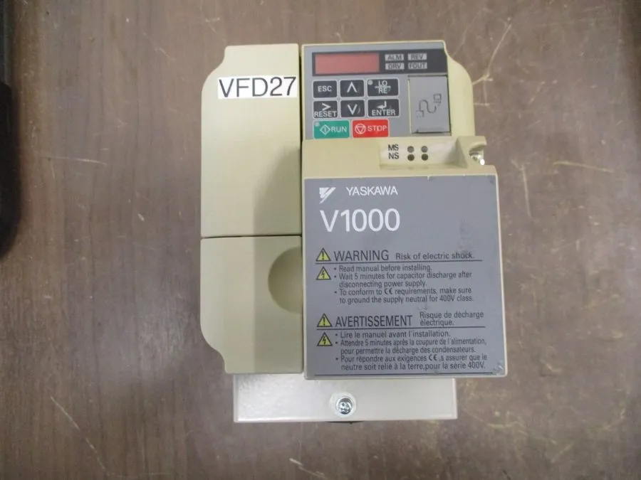 Частотный преобразователь Yaskawa V1000 VFD CIMR-VU4A0004FAA 480VAC 4.1A Inverte