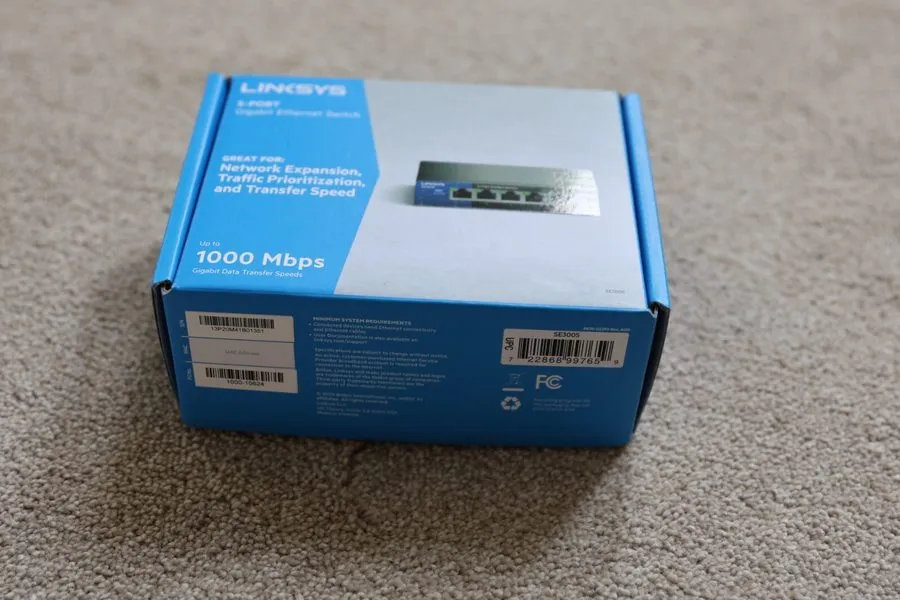 Коммутатор Linksys 5 Port Gigabit Ethernet Switch SE3005 V2