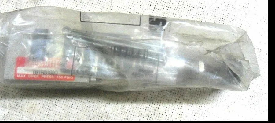 Регулятор давления Numatics 031RS700O Pneumatic Pressure Regulator