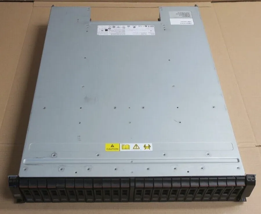 Блок питания IBM Storwize V7000 2076-224 2U Rackmount Storage Array 20x 600GB SA
