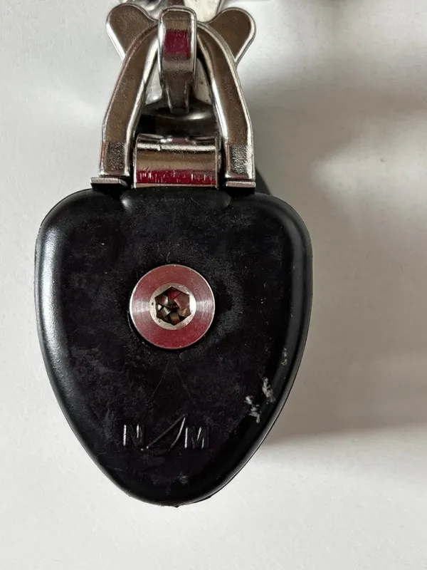 Такелажная скоба RONSTAN RF6730 Pulley Block,Snap Shackle,5/8" Rope dia 4FRU6 — фото лота 1