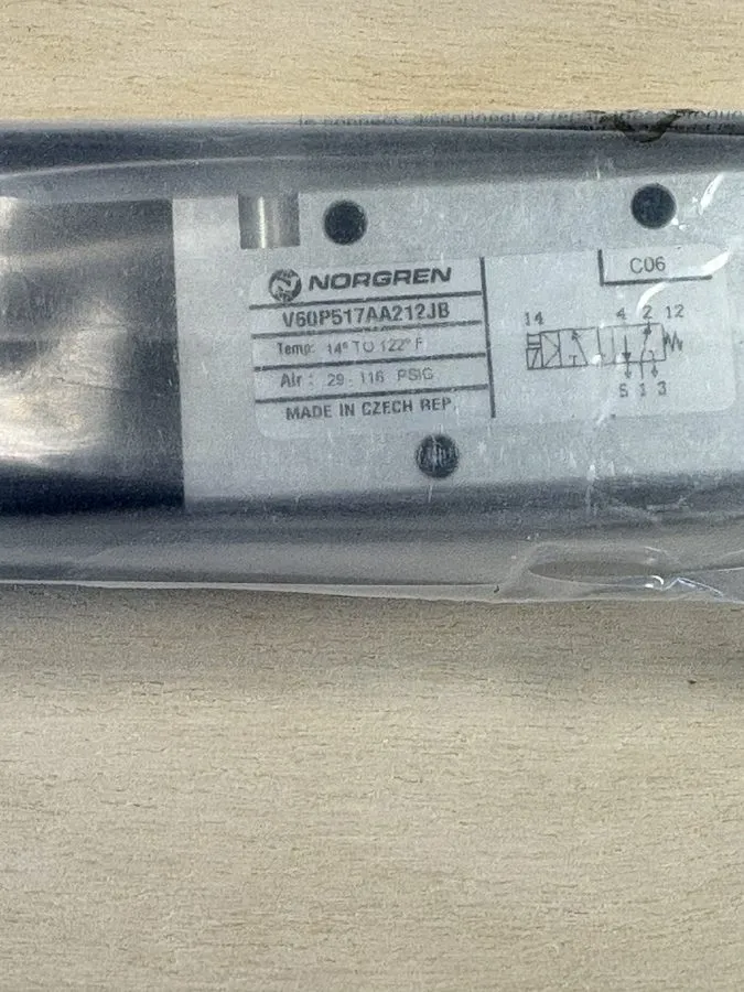 Электромагнитный клапан IMI Norgren V60P517A-A212JB 12VDC 5/2 Pneumatic Solenoid — фото лота 1
