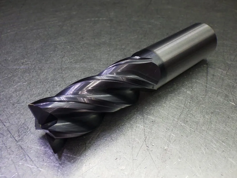 Режущий инструмент Kennametal 7/16 X 9/16 .018 Altin KCPM15 3 FL Carbide CR End 