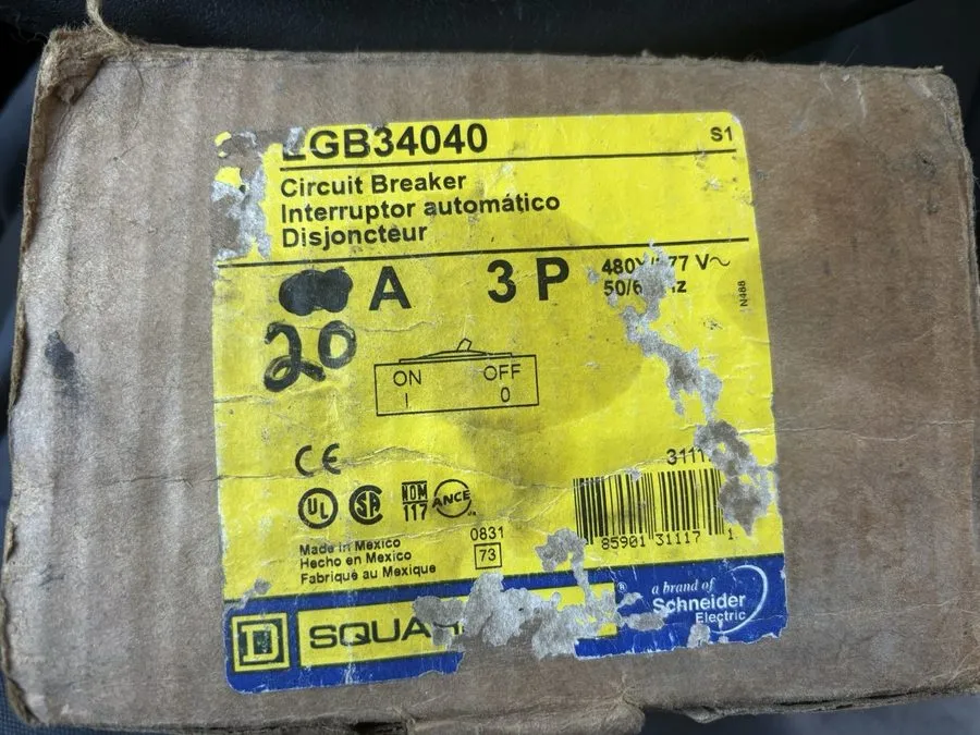 Автоматический выключатель Square D EGB340420 3 Pole 20 Amp 480V Circuit Breaker — фото лота 1