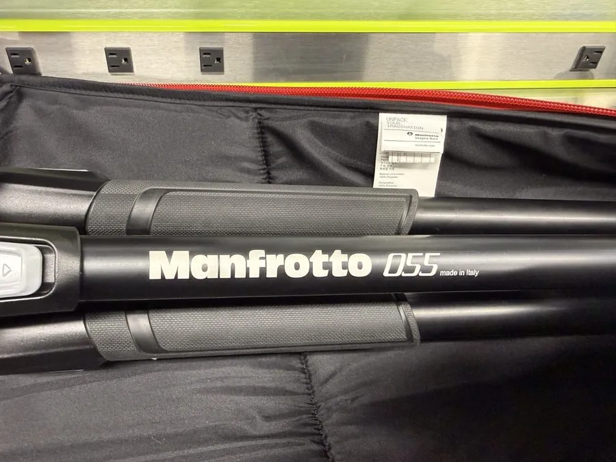 Оборудование видеонаблюдения Manfrotto MVH502AH Fluid Video Head with MT055XPRO3 — фото лота 2