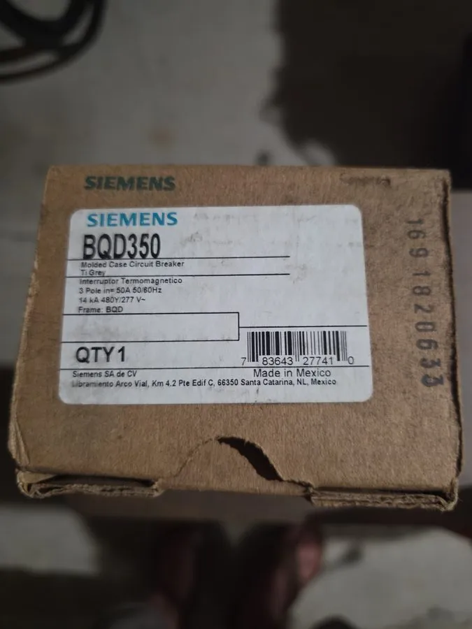 Автоматический выключатель SIEMENS BQD350 50 Amp 3Pole 480V Bolt-On Circuit Brea