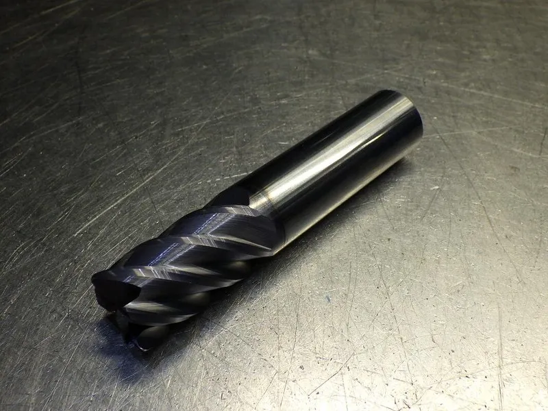 Режущий инструмент Kyocera / SGS 1/4" 6 Flute Carbide Cr Endmill 4" OAL .015 Rad