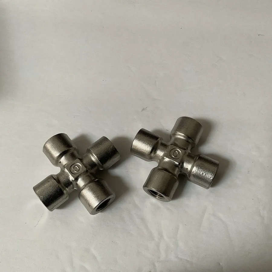 Фитинг Swagelok SS-2-CS Stainless Steel Pipe Fitting FNSP — фото лота 1