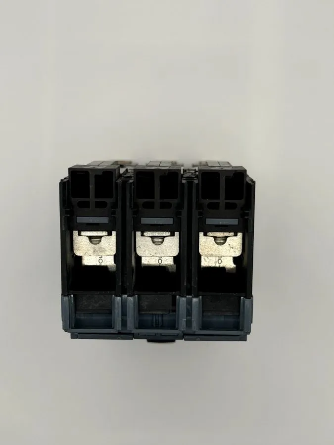Автоматический выключатель Siemens 3VA4140-5ED34-0AA0 Circuit Breaker 40A 3-Pole