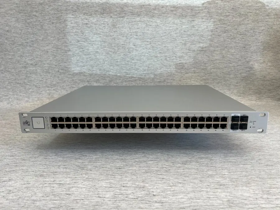 Коммутатор Ubiquiti UniFi US-48-750W 48-Port Gigabit PoE+ Managed Switch 750W 4x