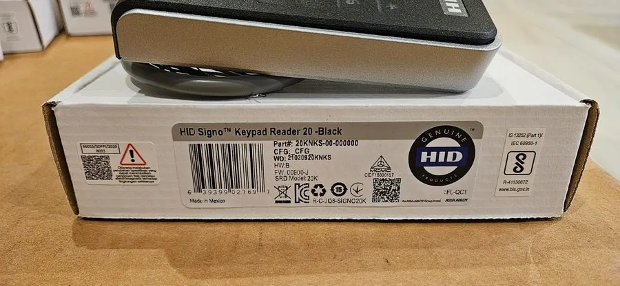 Оборудование видеонаблюдения HID Signo er 20 Black 20NKS-00-001TCX
