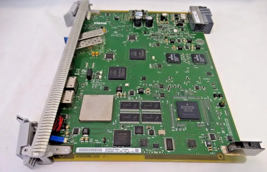 Трансивер CIENA NTK554BAE5 OME 6500 OSC w/WSC 2 Port SFP/2 Port 10BT