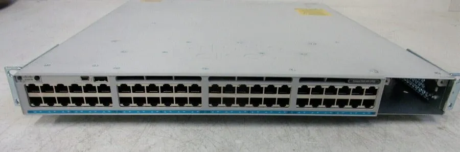 Коммутатор Cisco C9300-48UN-A 48 Port 5Gbps PoE Copper Network Advantage Switch