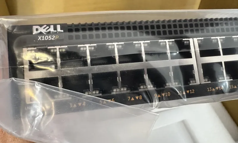 Коммутатор Dell Networking X1052P 48-Port PoE+ Switch w/ 4x 10Gb SFP+