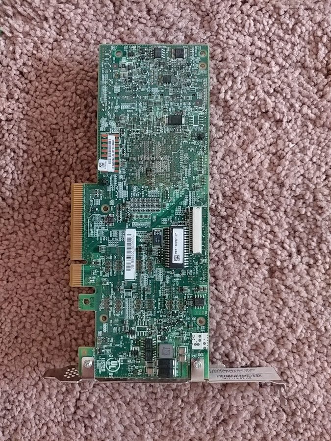 Контроллер LSI MegaRAID 9261-8i 8-port PCI-E 6Gb/s SATA/SAS RAID Controller Card