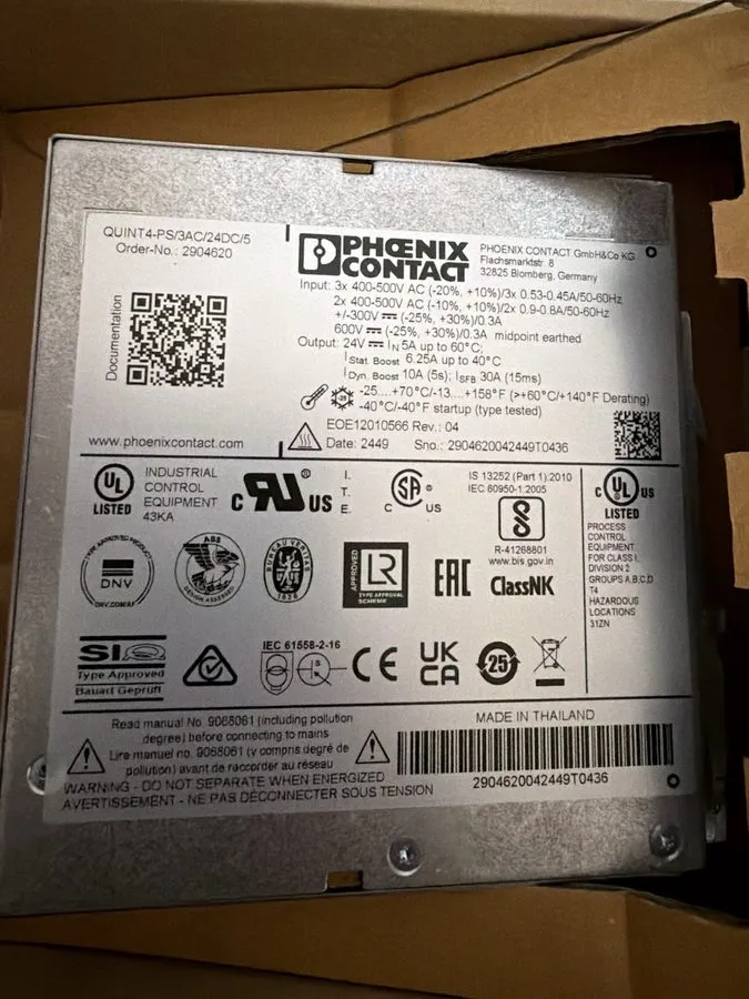 Блок питания Phoenix 2904620 QUINT4-PS/3AC/24DC/5 Switching Power Supply