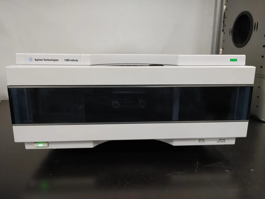 Хроматограф Agilent 1260 Infinity I HPLC G4212B DAD Detector