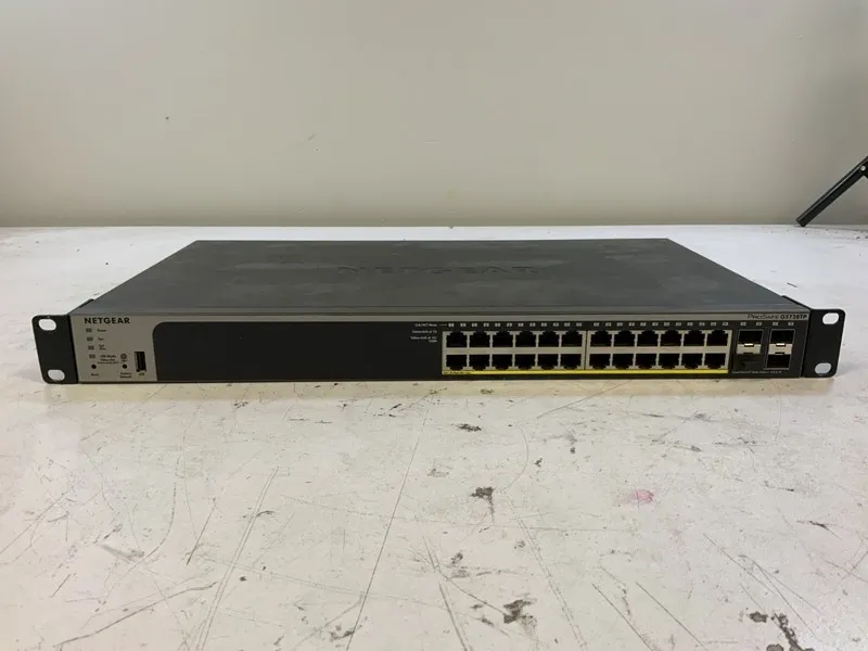 Коммутатор Netgear ProSafe GS728TPv2 24-Port Gigabit Ethernet Switch w/PoE+*Part