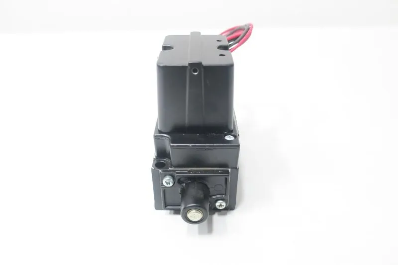 Электромагнитный клапан PARKER SS40102501 PNEUMATIC SOLENOID VALVE 120VAC 150PSI