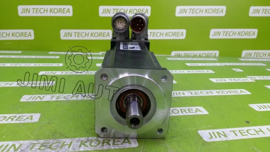 Серводвигатель BECKHOFF AM3033-0E30-0000 Brushless Synchronous Servo Motor