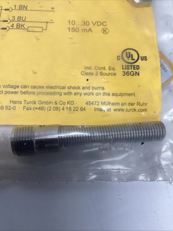 Датчик приближения Bi2-EG08-AP6X-H1341 Proximity Switch Sensor — фото лота 1