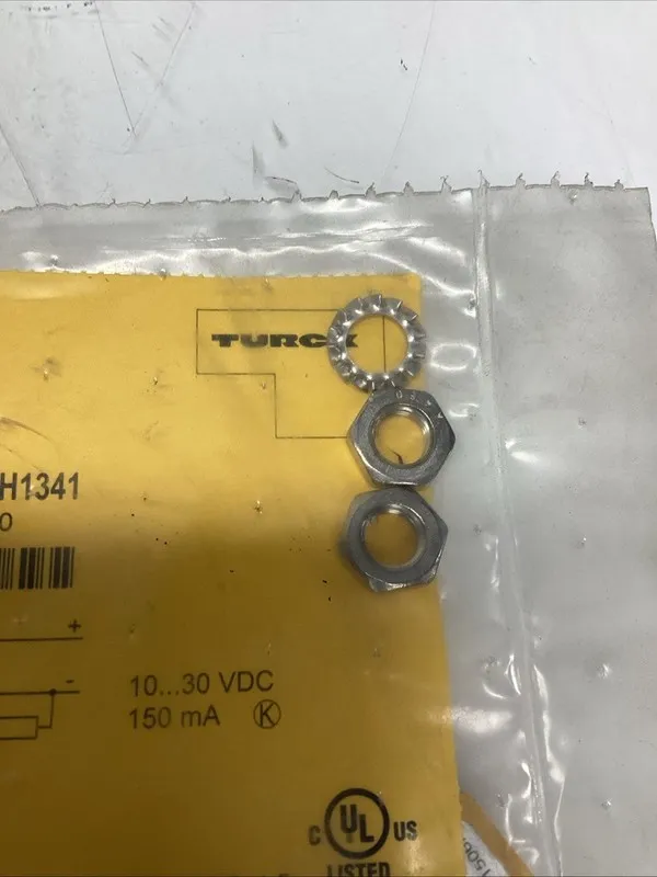 Датчик приближения Bi2-EG08-AP6X-H1341 Proximity Switch Sensor — фото лота 2