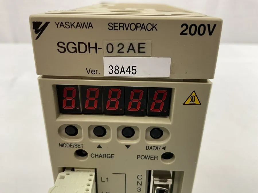 Сервопривод Yaskawa KCC-REM-Yec-SGDH02AE1-004 200V Servopack SGDH-02AE