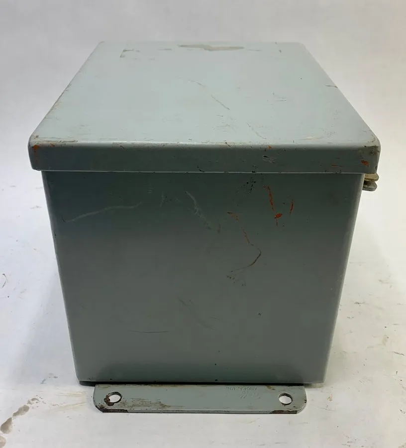 Монтажный шкаф SEVEN HOFFMAN A8066CH Junction Box Enclosure 8x6x6