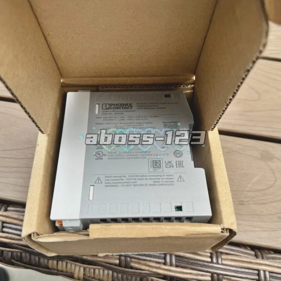 Блок питания Phoenix Contact QUINT4-PS/1AC/2X15DC/2/PT 2904596 Power Supply