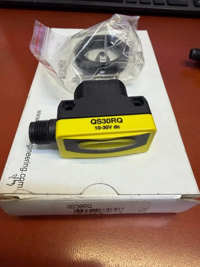 Фотоэлектрический датчик Banner QS30RQ 73079 Photoelectric Sensor — фото лота 1