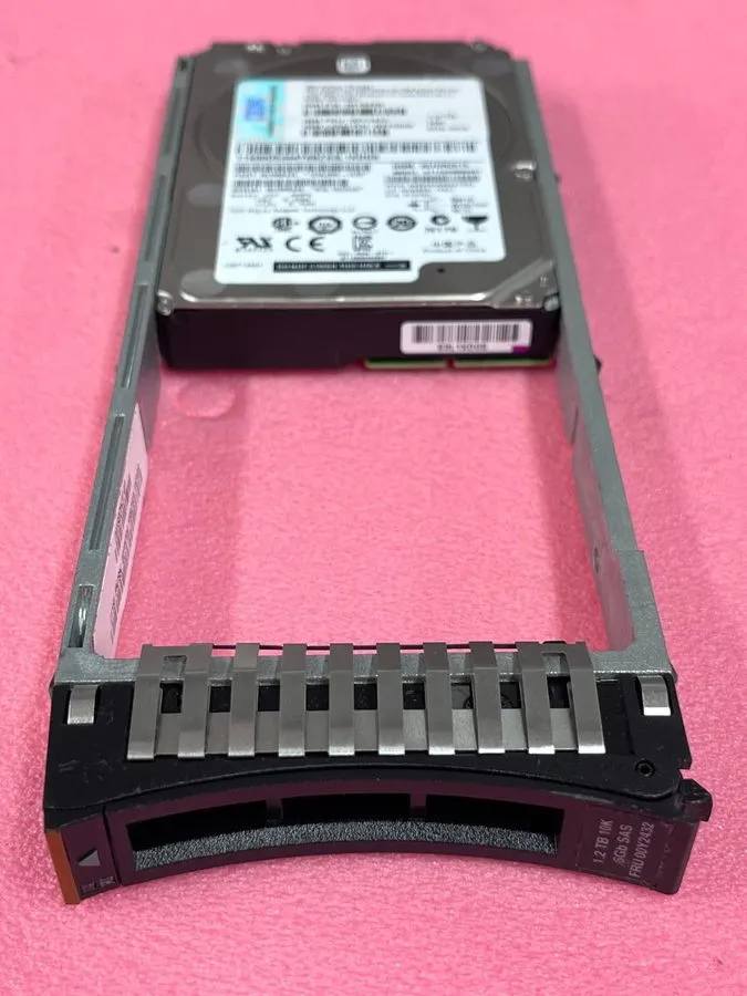 Жёсткий диск IBM 00Y5709 1.2TB 00Y2432 00Y5909 10K 6Gbs 2.5'' SAS Hard Drive HDD
