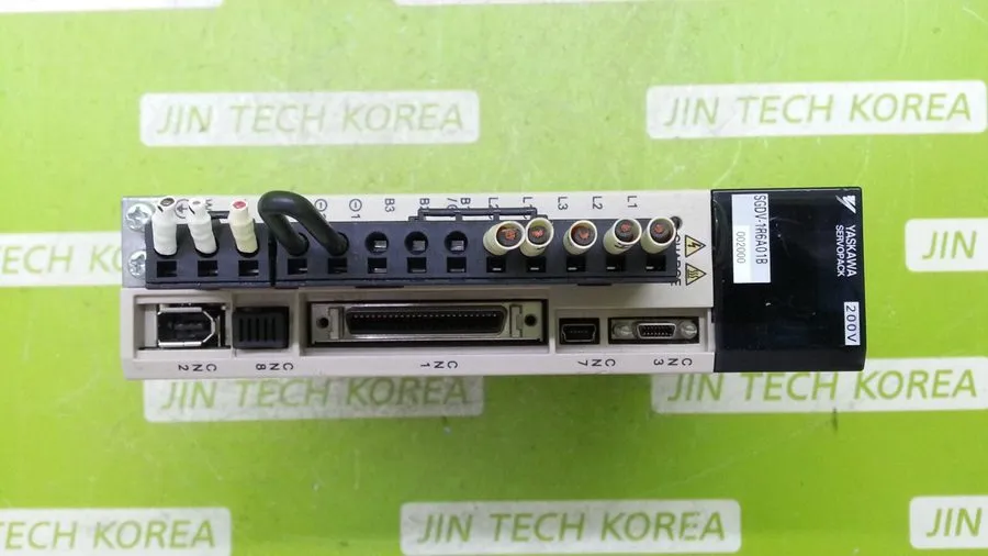Сервопривод YASKAWA SGDV-1R6A01B SERVOPACK